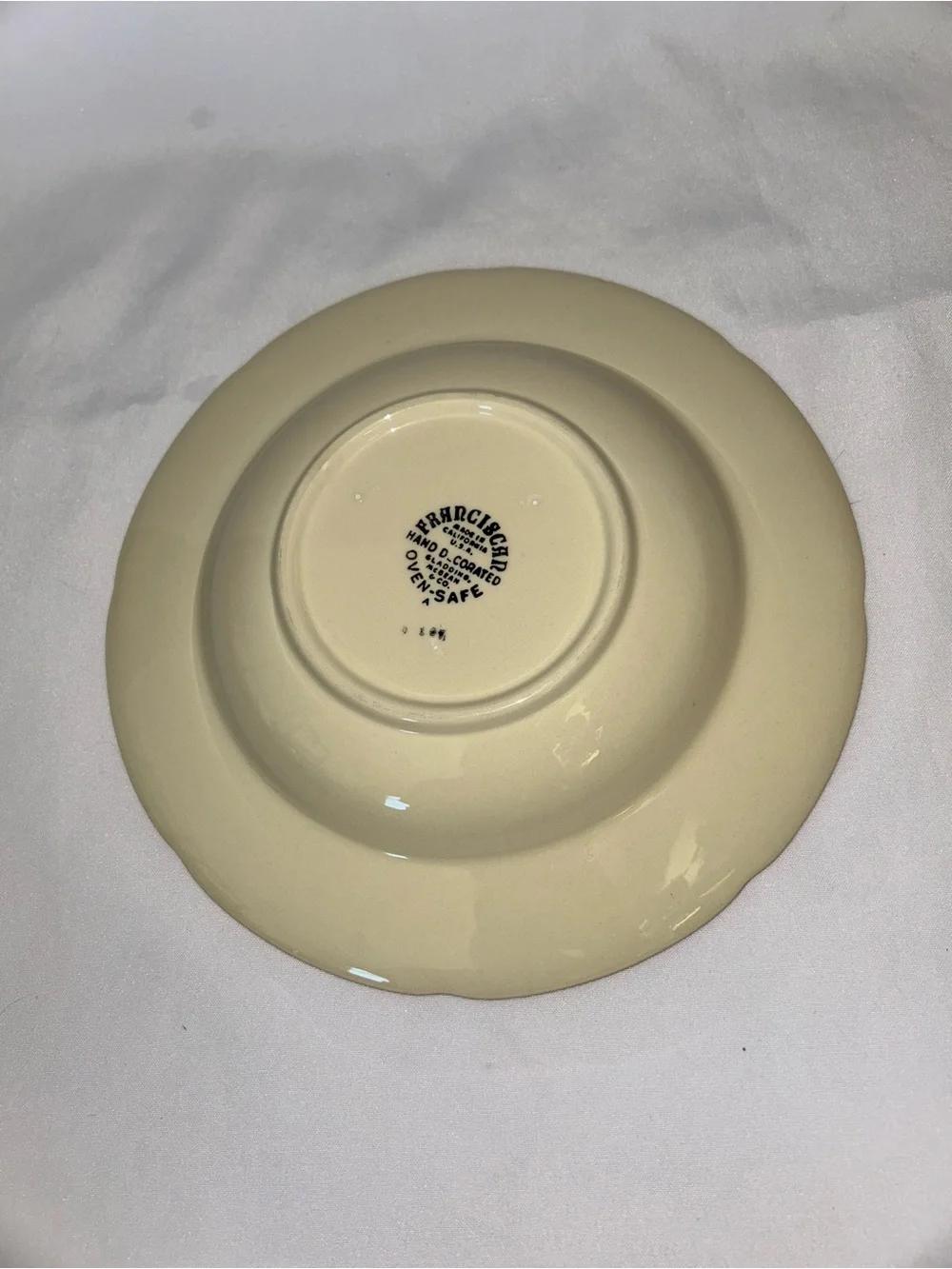 Franciscan Apple 8” Soup Bowls Set of 3 USA Vintage Rimmed Bowls - One w/ Chip